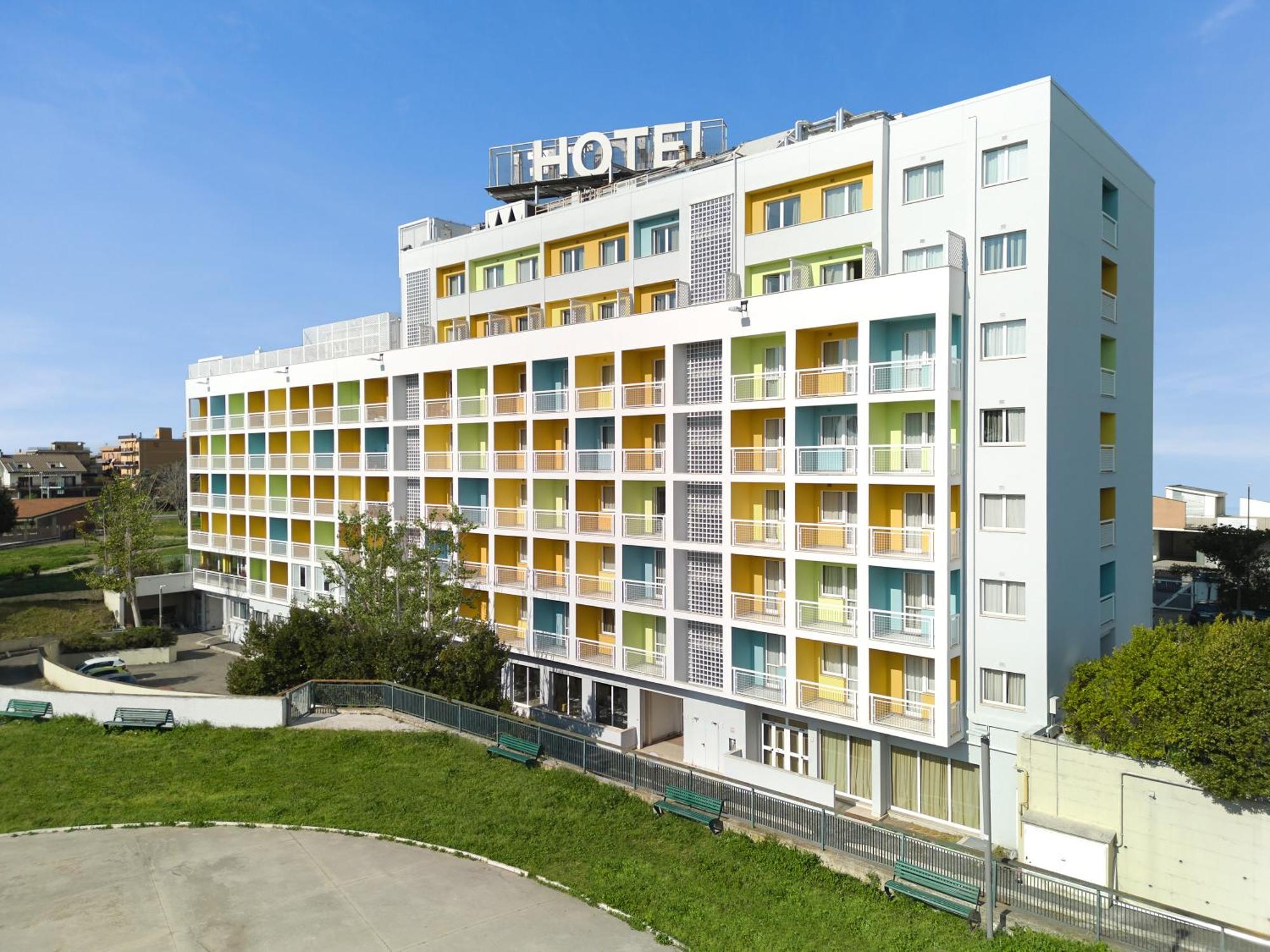 Hotel Roma Tor Vergata — Fotoğraflar 1